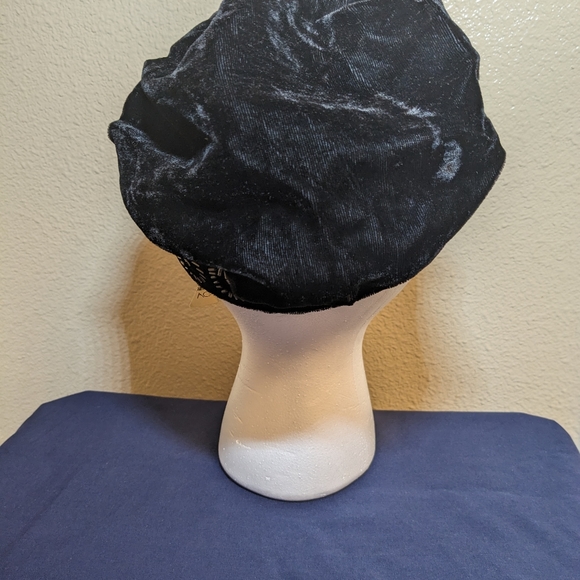 Vintage Velvety Renaissance Muffin Hat with Gold Beaded Accents - Picture 4 of 8